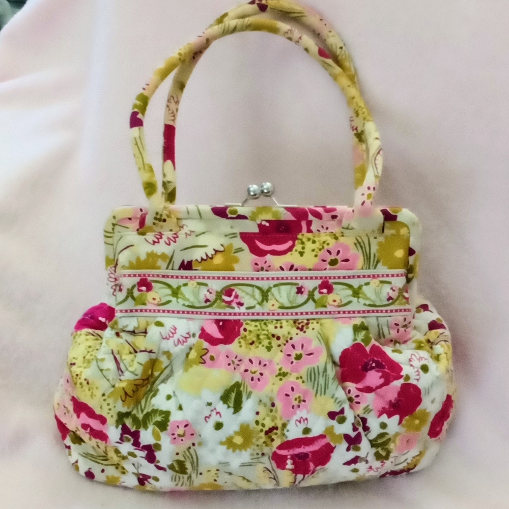 Vera Bradley Alice Kisslock Floral Patterned Make Me Blush Shoulder Bag